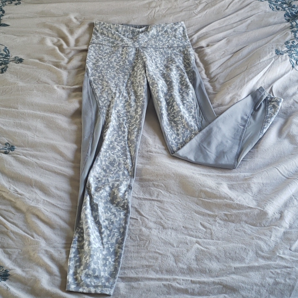 Old Navy Active leggings